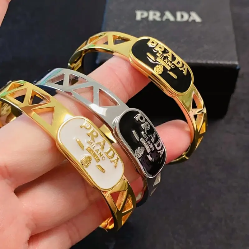 prada bracelets s_122aa621